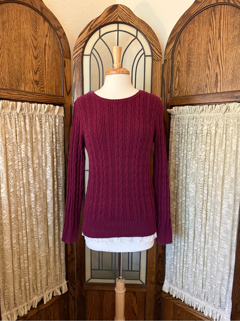 Burgundy Women’s Cable Knit Sweater